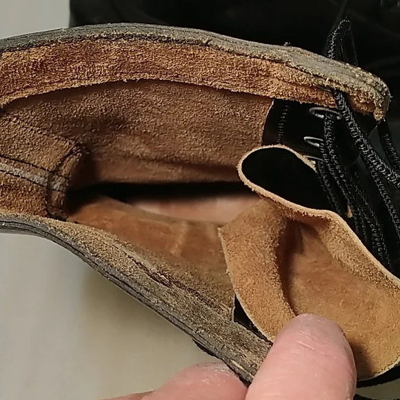 Vintage B F Goodrich black boots 9R (read ) - Picture 12 of 12